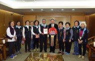 三重護山宮再度捐贈復巴 侯友宜感謝熱心公益關懷弱勢