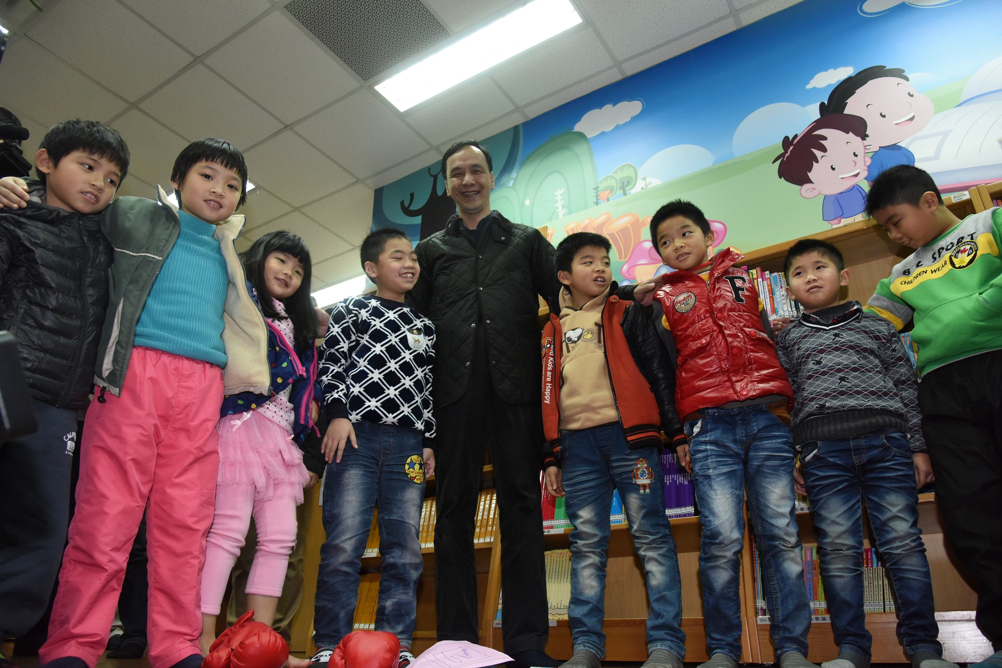 朱立倫感謝陪讀天使 讓小朋友快樂學習並建立閱讀習慣