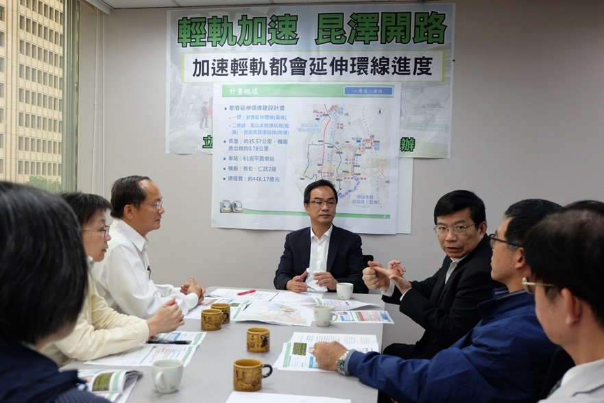 立委李昆澤開路 輕軌加速 交通部允諾加速都會延伸環線審查進度