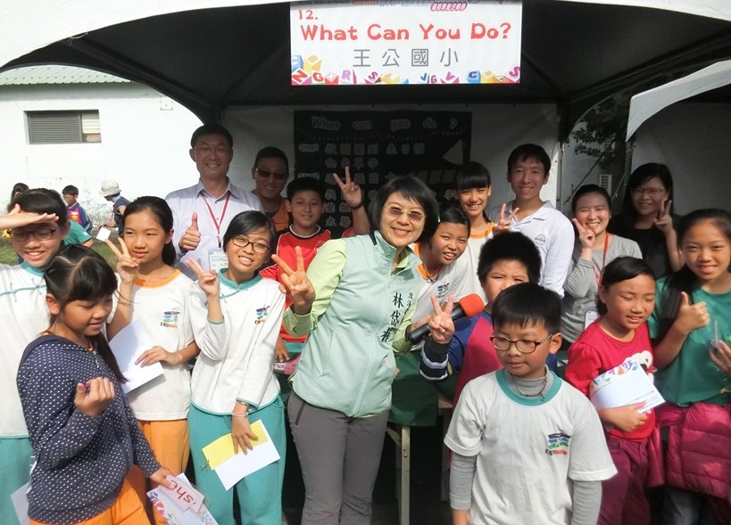 立委林岱樺爭取教育部編列英語教育經費近二千萬 高雄市57所偏鄉學子受惠