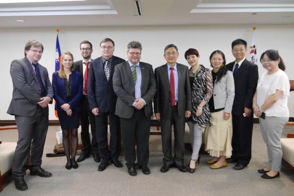 捷克助理副總理馬克思博士率團拜會台南市吳宗榮副市長