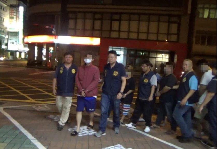 岡山警分局打響「靖夏」第一炮  查獲大批槍毒 瓦解販毒集團