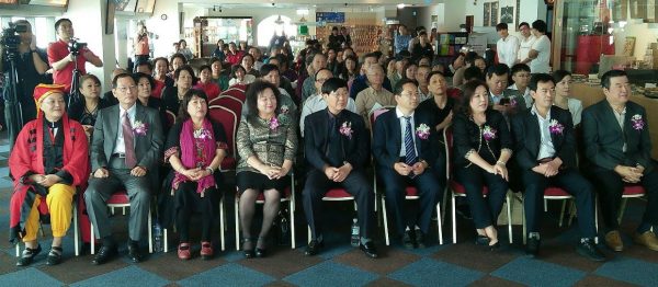 「走進台灣、泰山文化巡禮」山東省泰安市岱廟典藏水陸畫特展在高雄開展、畫展會場貴賓冠蓋雲集。