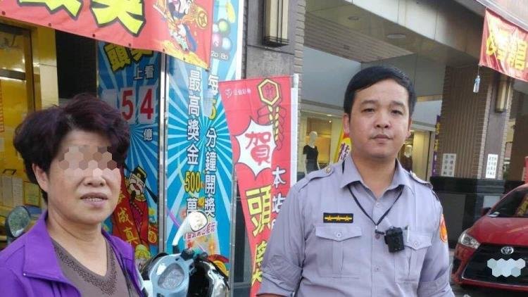 趕就診忘停車地 左營分局博愛四路所警協助尋回機車