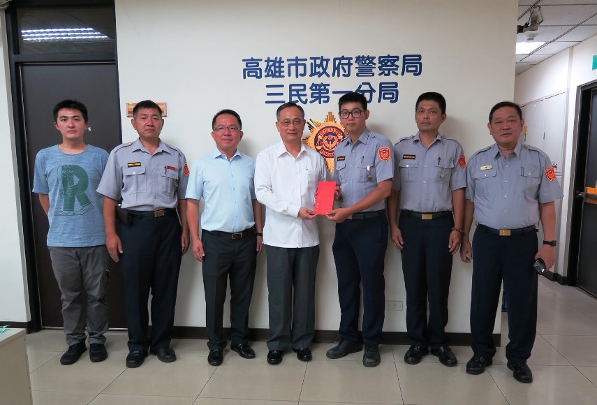 高雄市三民一分局查獲毒品嫌犯  逮三層上游毒販 警政署長陳家欽到場慰勉