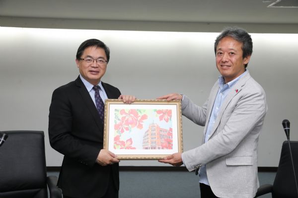 日本東京都建築師事務所協會新宿分部臺灣研修訪問團蒞台南市政府拜會 期盼牽起雙方建築情緣