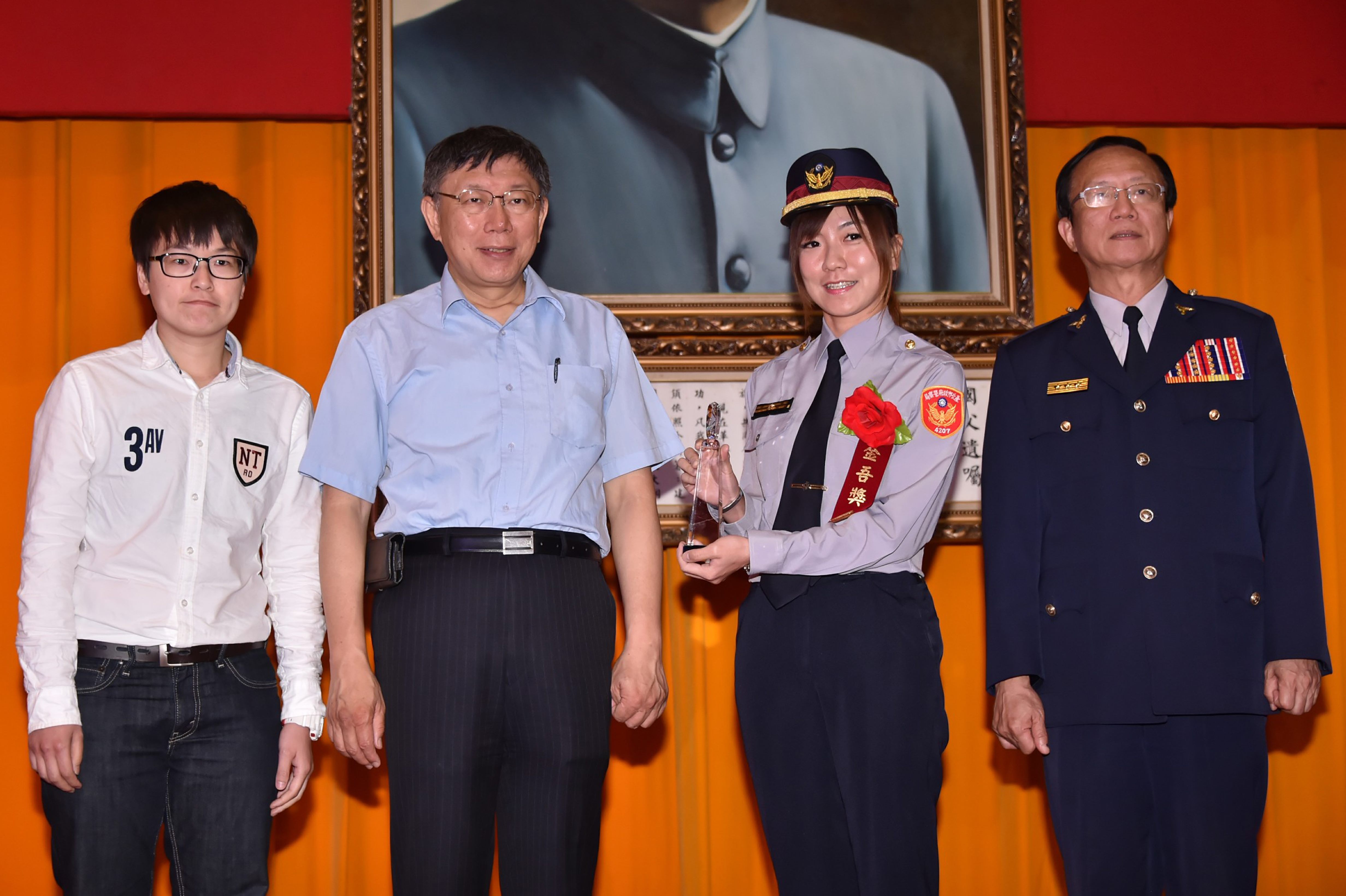 出席第26屆金吾獎頒獎典禮 柯文哲勉勵讓臺北成為更安全更幸福的城市