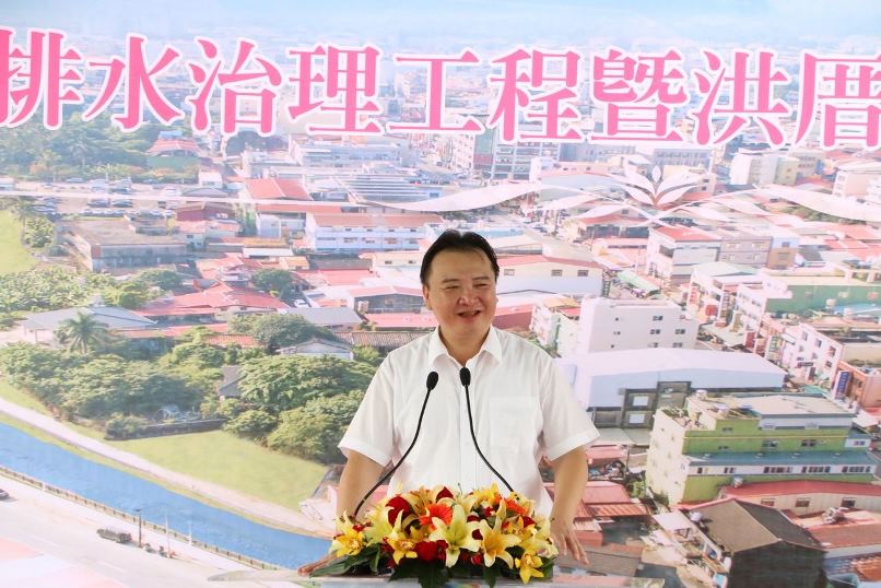 旗山排水工程暨洪厝公園啟用 許立明：提升防洪及水岸遊憩功能