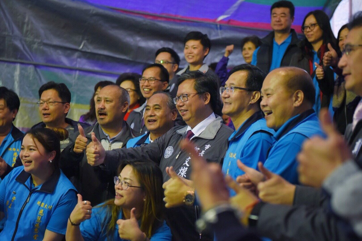 桃園市長鄭文燦龜山參香祈福 期盼市民朋友打拼順利