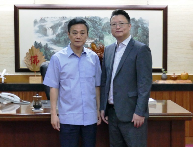 高雄市議長許崑源促高雄港與潮州港直通航線