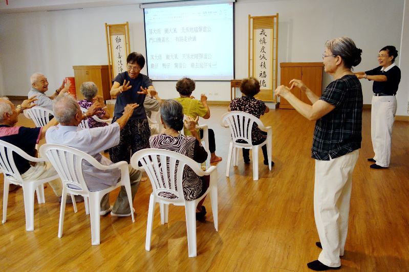 投入社會服務慈濟長照心靈版「樂齡學堂」投入社會服務提升心理照護