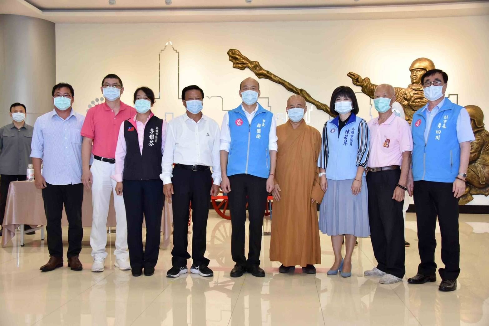 暖心捐助防疫物資 韓國瑜感謝各界捐贈