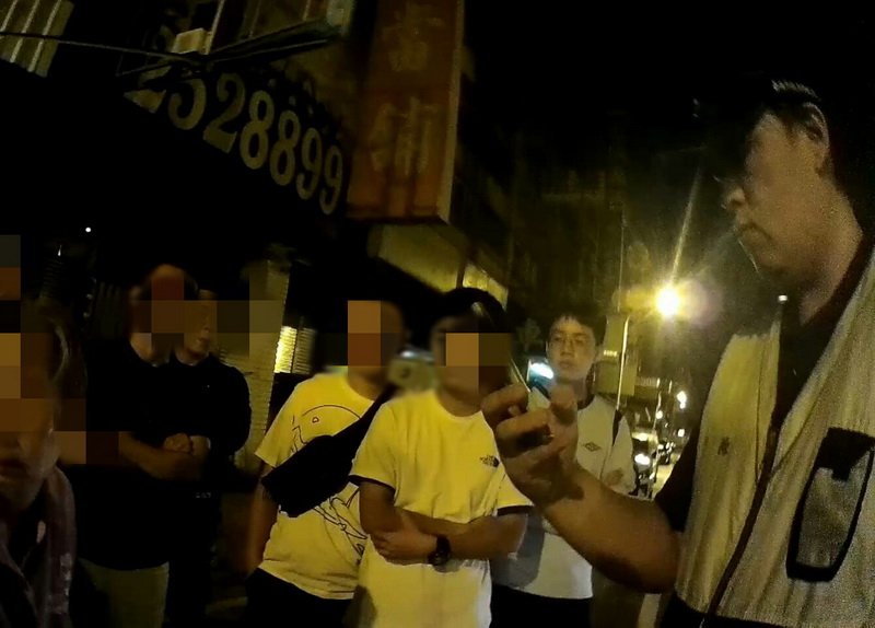 失智嬤迷途 公園派出所員警助送返家