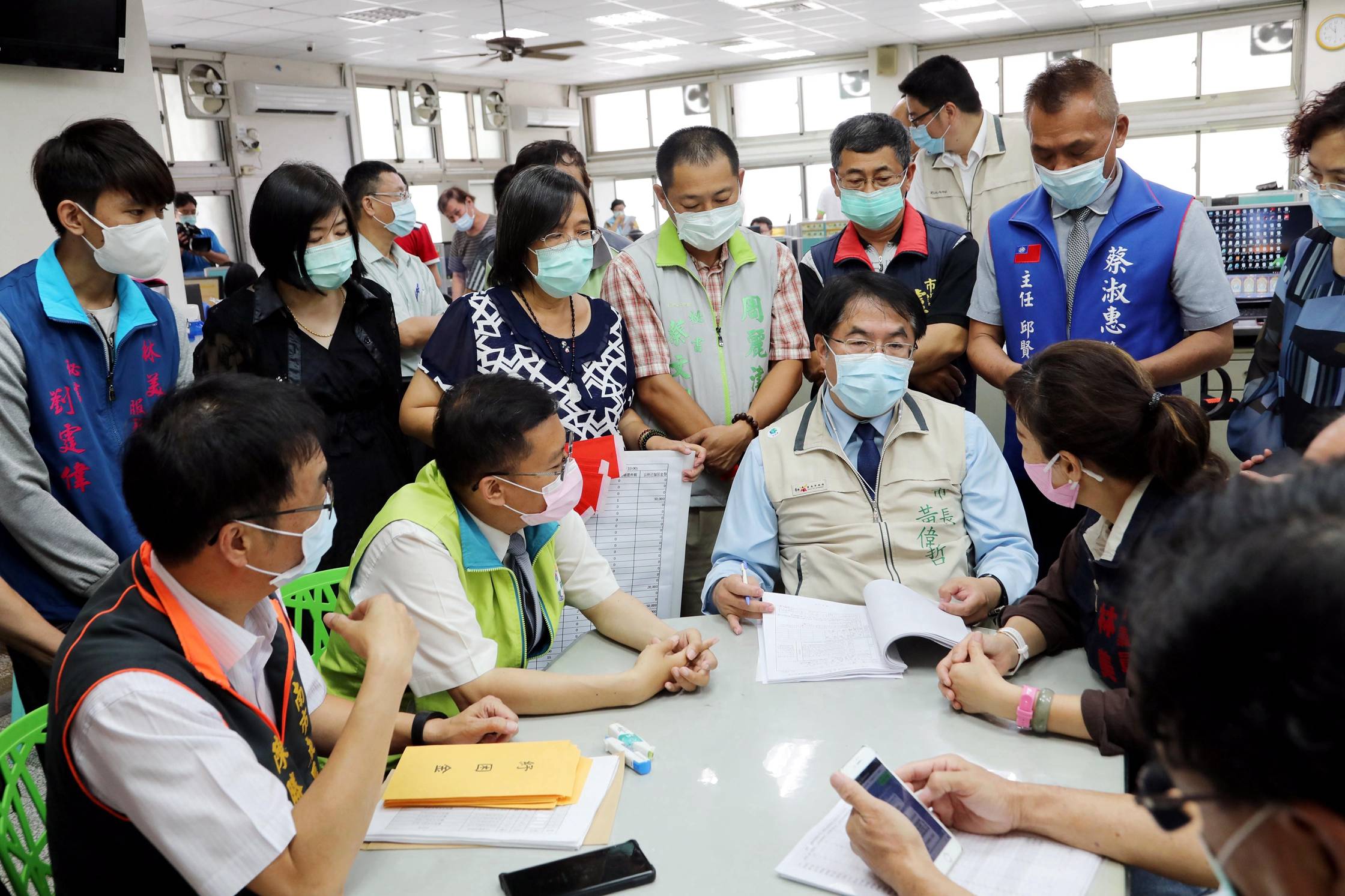 企業紓困貸款延長 台南市黃偉哲協助申請