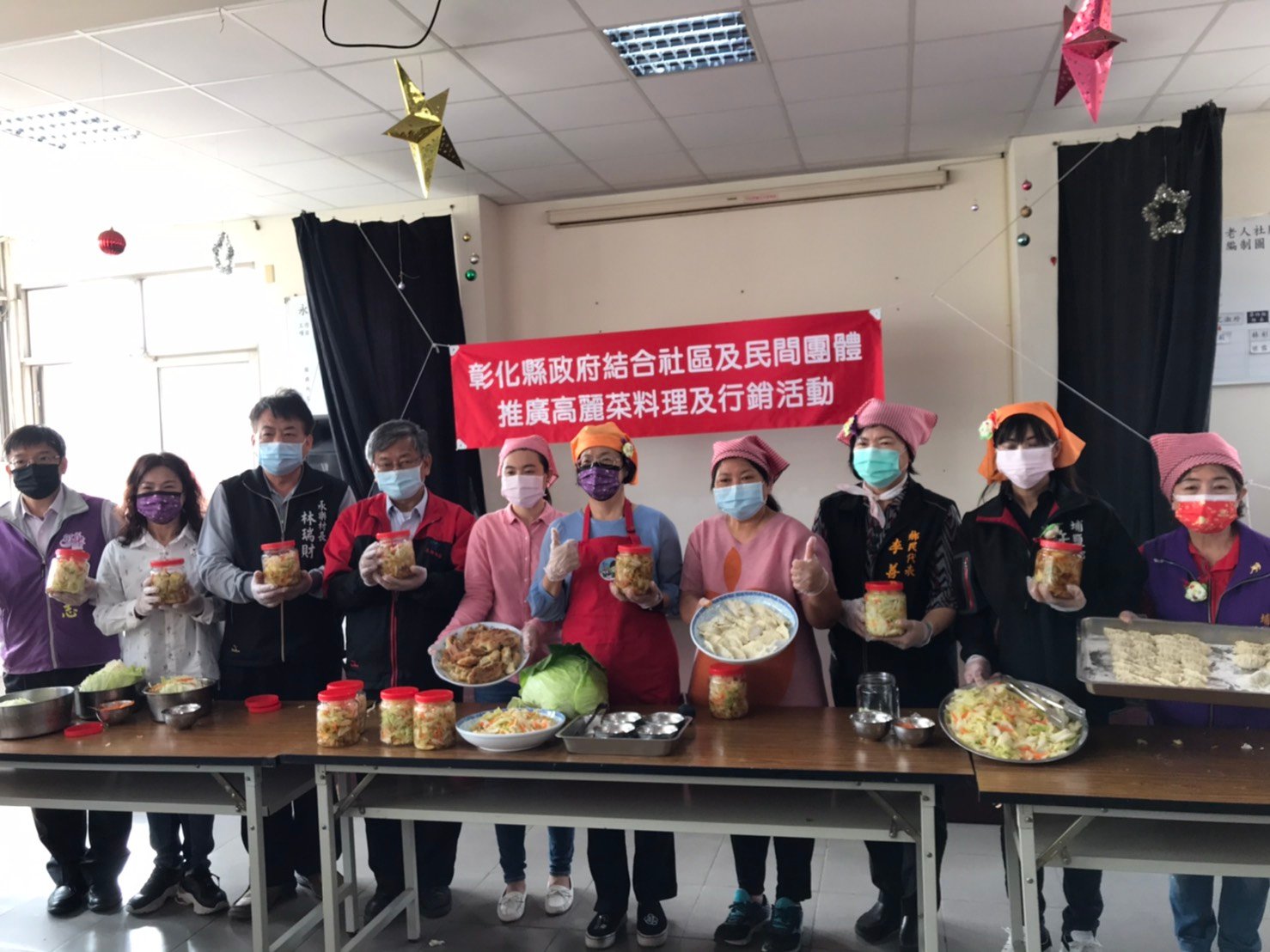 促銷彰化高麗菜 縣是王惠美秀手藝 鼓勵民眾多採購