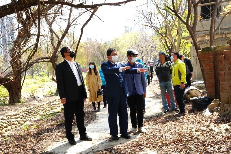 新竹縣長楊文科關心東興圳景觀再造 拚六月完工