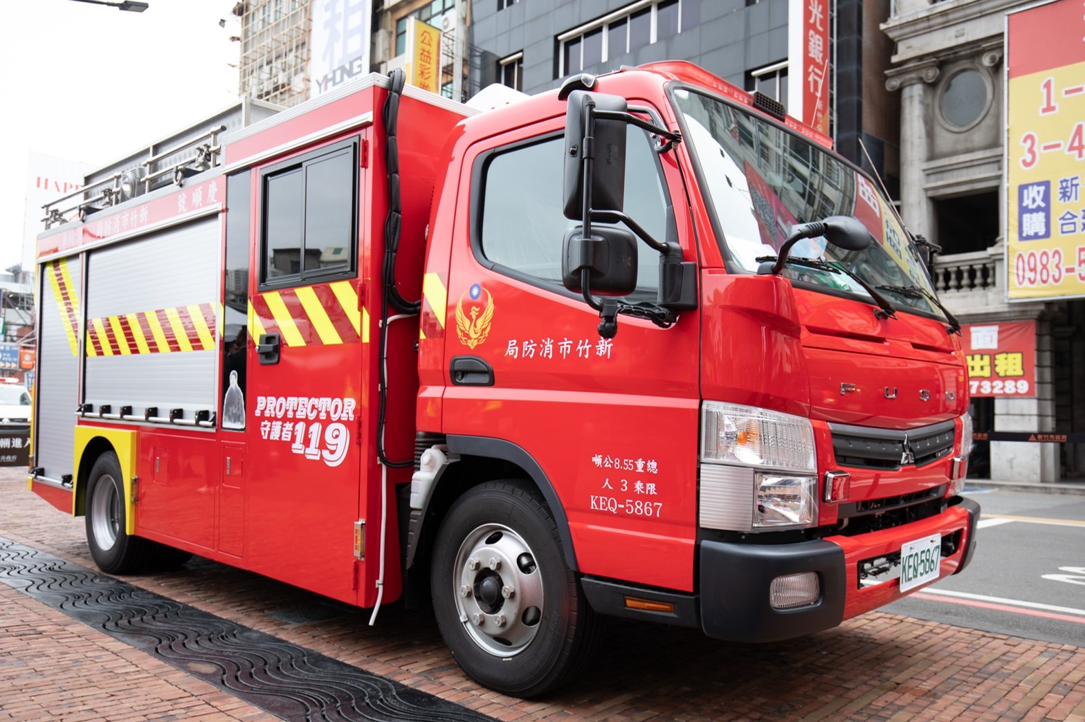 新竹善心人亡故 女志工圓遺願代捐消防車