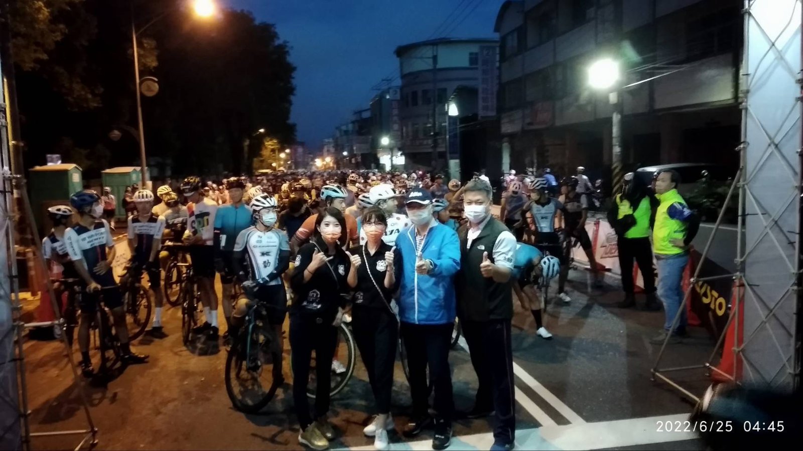 永不放棄武嶺自行車登場 十八國一四四五車友挑戰巔峰