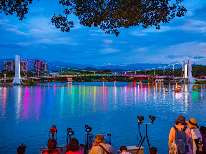 桃園龍潭歸文化節五月慶團圓 「花火之夜」魅力綻放