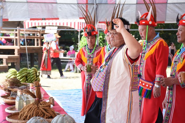 桃園原住民族豐年祭 族群領袖李國光帶領祈福