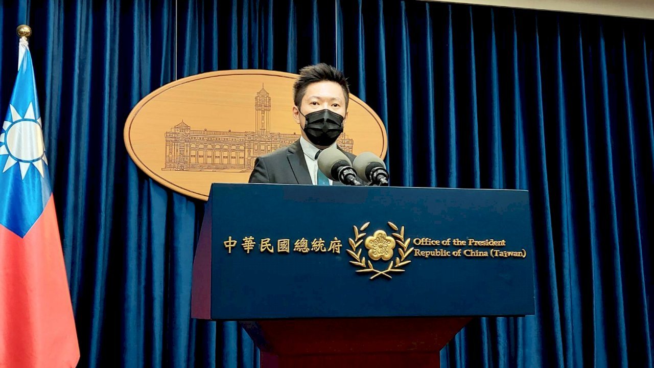 總統府新人事 黃重諺任副秘書長 張惇涵接辦公室主任
