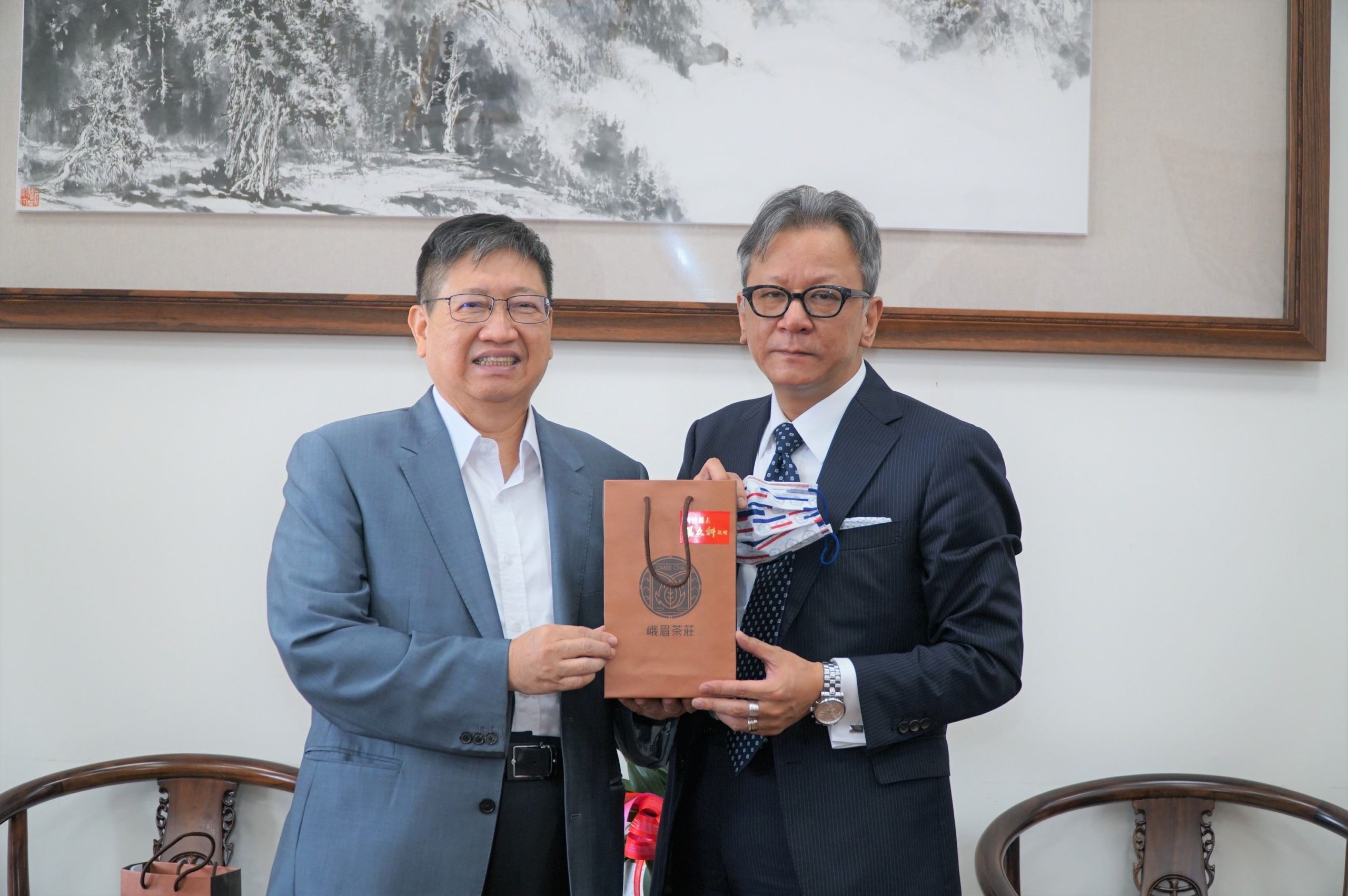 日台交流協會拜會新竹縣長楊文科 盼解封後促產業文化交流