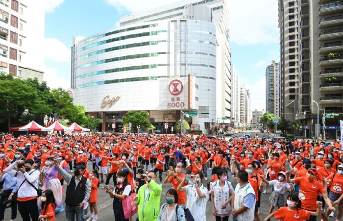 桃園市中壢區老街溪中秋健走 漫步水岸城市的美好