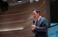 被薛瑞元酸像BNT推銷員 郭台銘轟官員「禽獸食祿」