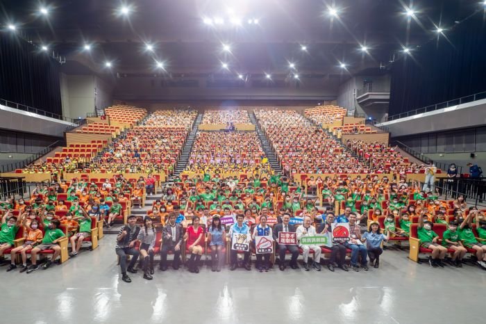 桃園市府牽手進劇場開跑 邀7000名師生一起走入劇場