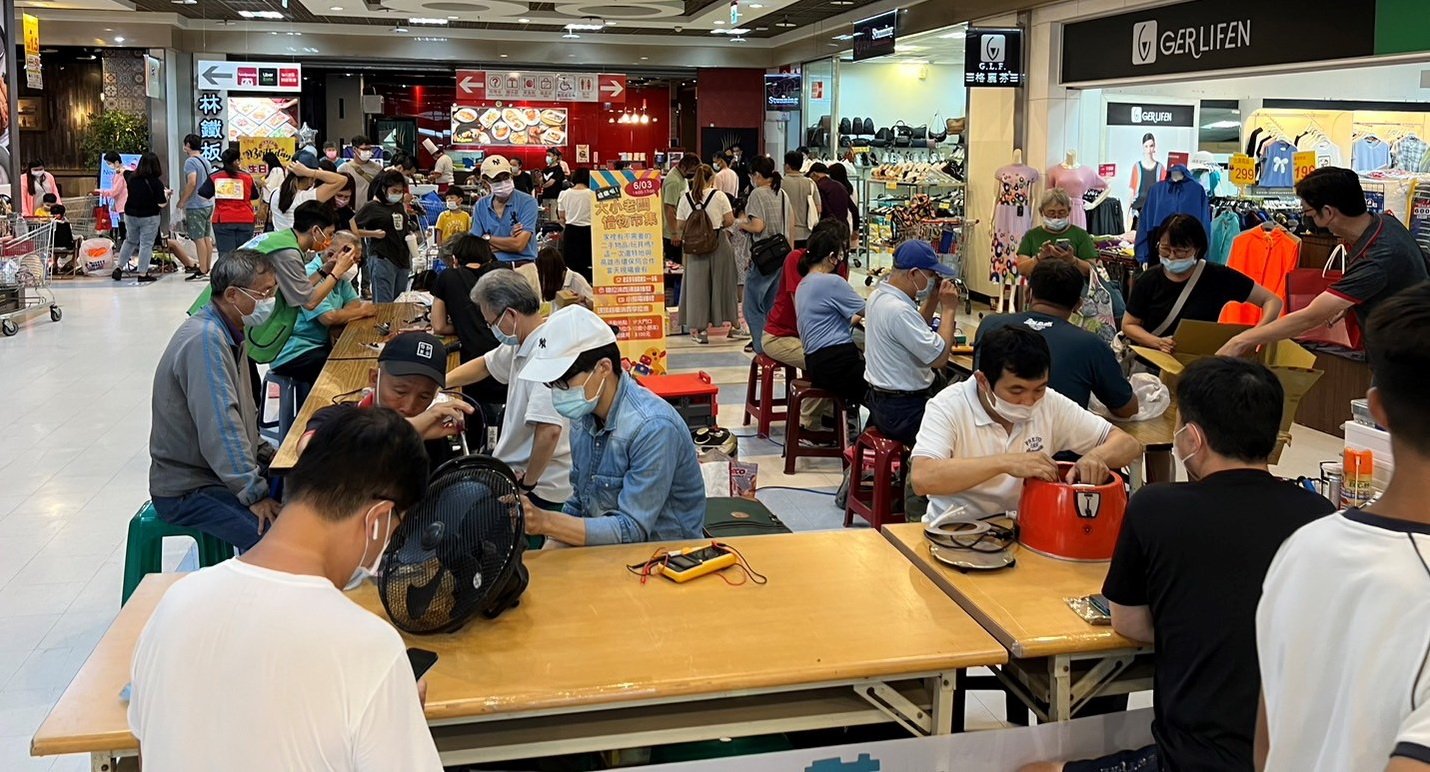 高市推廣物品循環再使用 維修職人巡迴車起跑