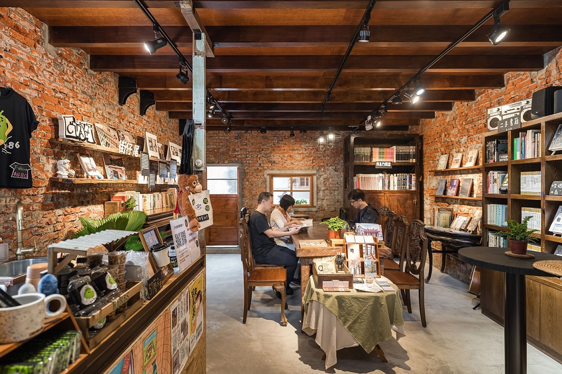 中市歷史老屋再生短片酷炫 時空穿越手法佳評不斷