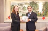 美國跨黨派特使團會見侯友宜 感謝美方關心台灣選舉