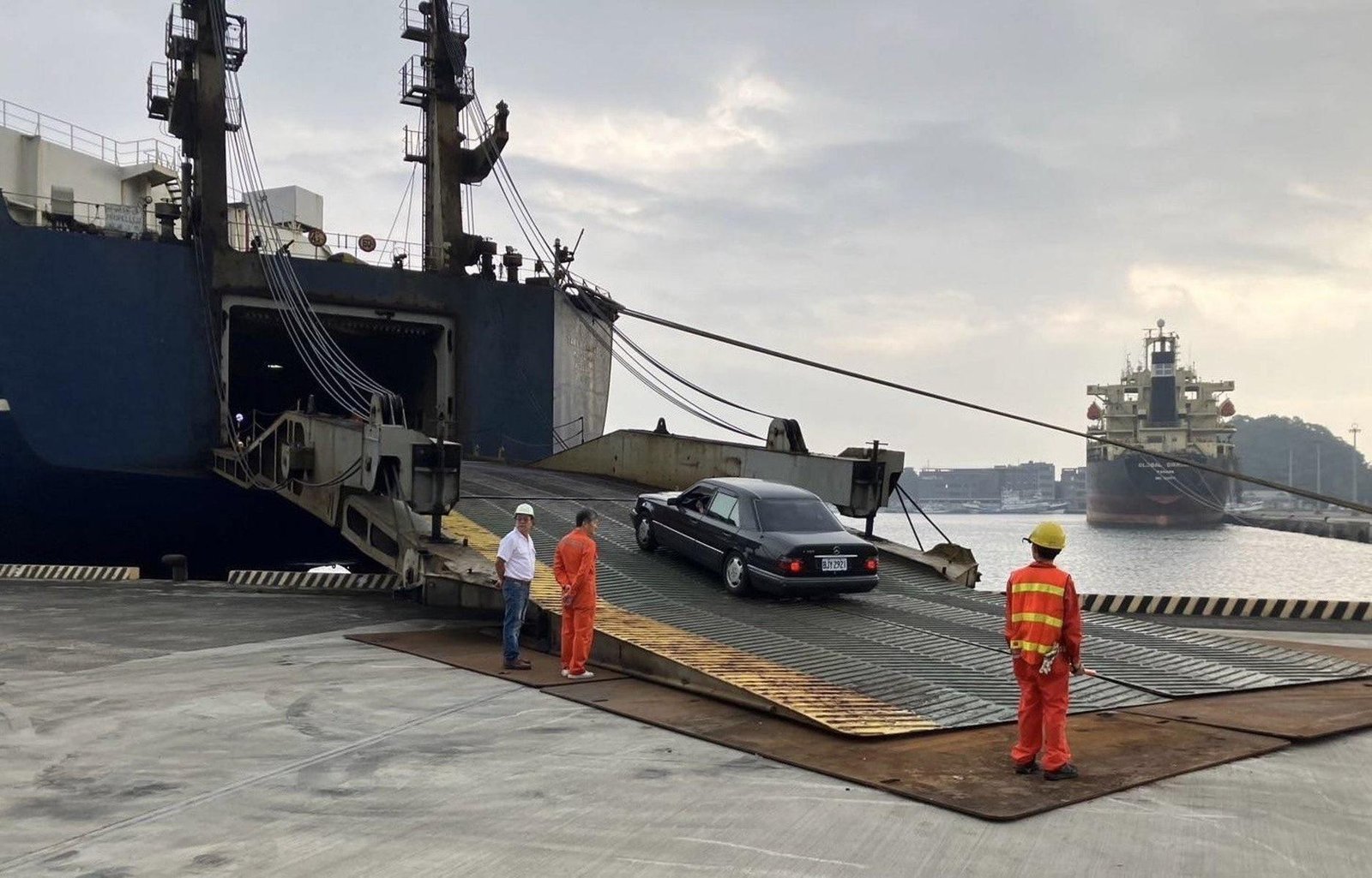 新台馬輪及台北快輪今持續提供蘇花海運備援