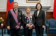 蔡英文總統授勳中華奧會主席林鴻道 表彰對台灣體育貢獻