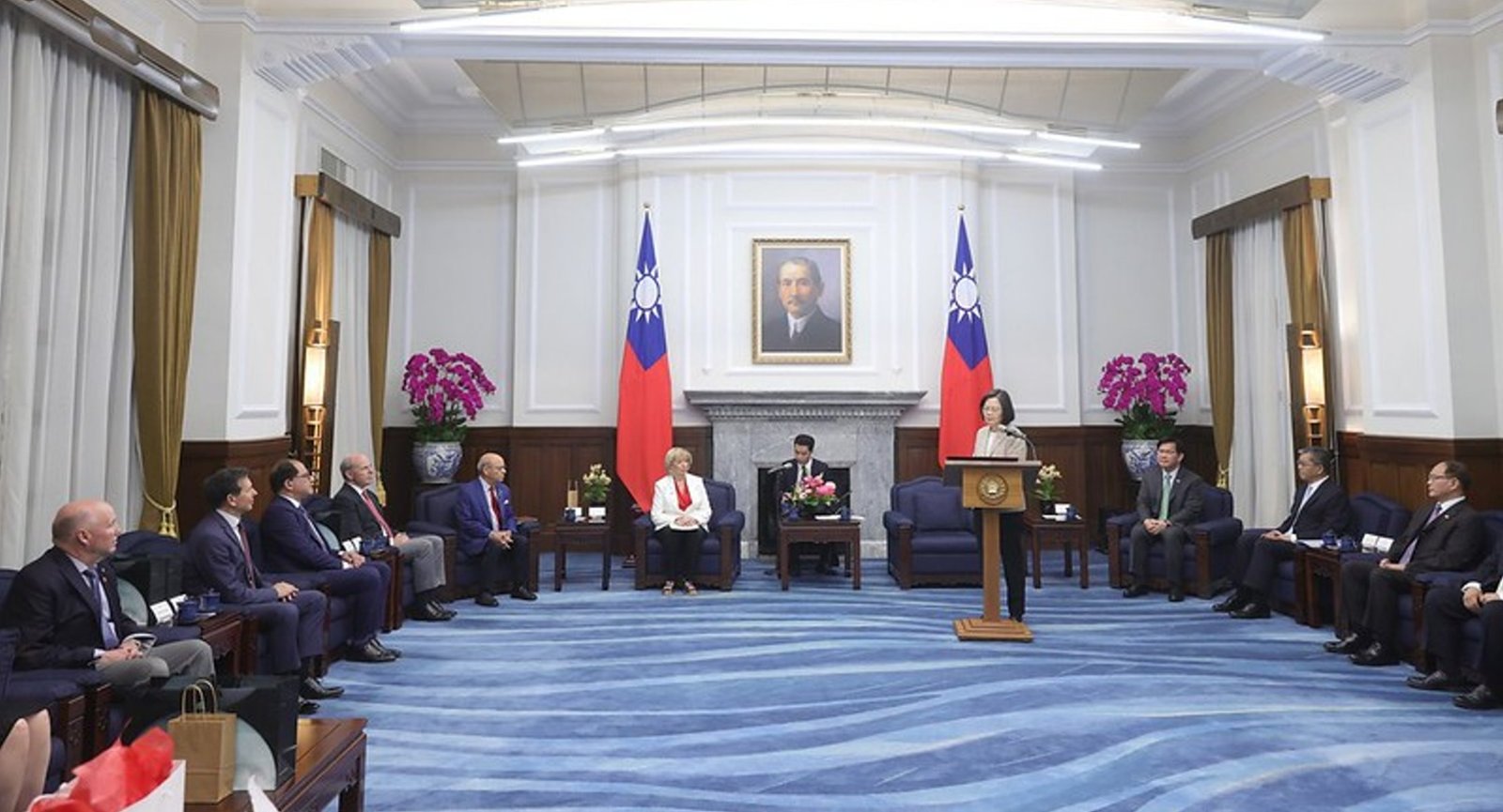 蔡英文接見加拿大國會就職慶賀團 盼支持台灣加入CPTPP
