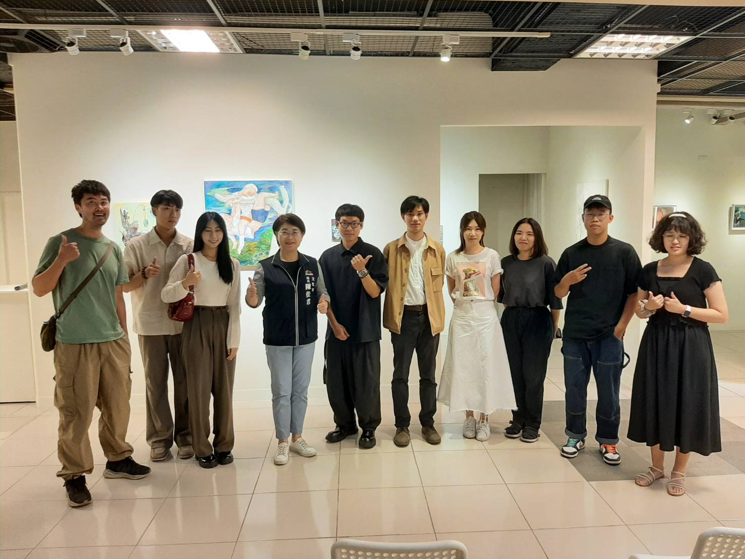 中市文化局聯手在地與全國美術畢業生共譜藝術星勢力