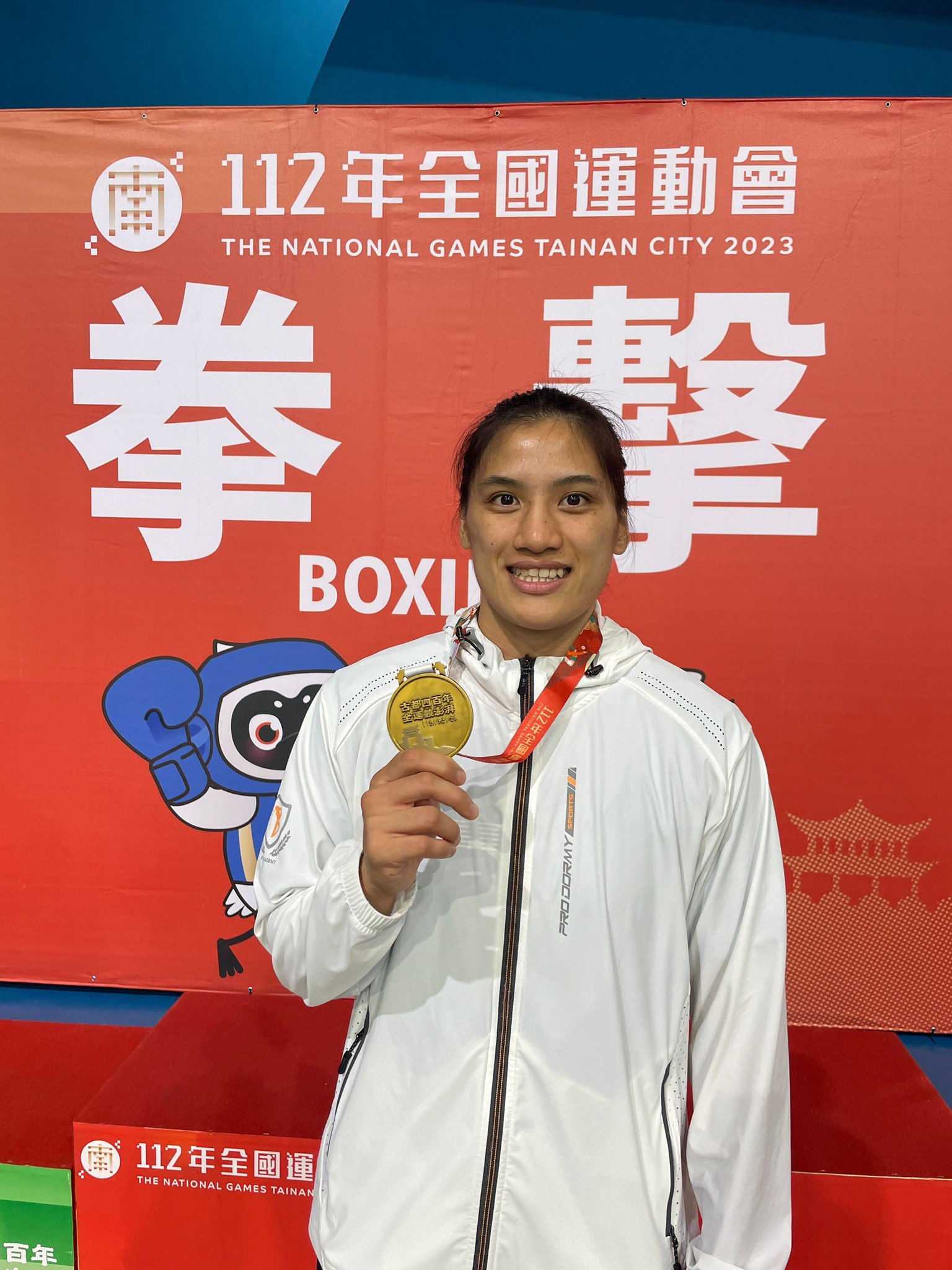 拳擊女將陳念琴巴黎奧運首戰告捷 晉級16強