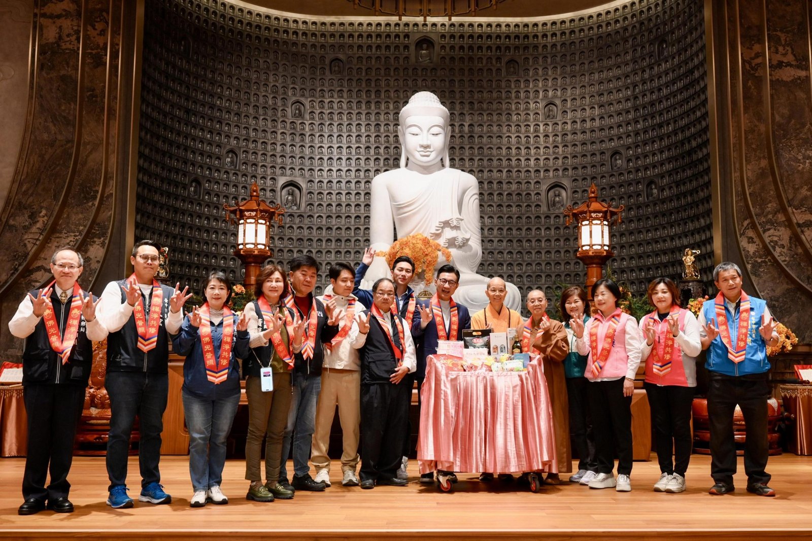 佛光山惠中寺寒冬送暖 關懷1450福田戶溫馨過年