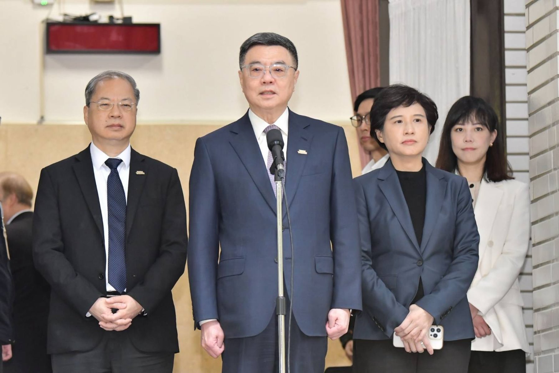 北市警要求罷免連署申請集會遊行 卓揆：會做出必要處置