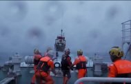 雙颱影響海象惡劣 海巡苦戰千浬成功救援