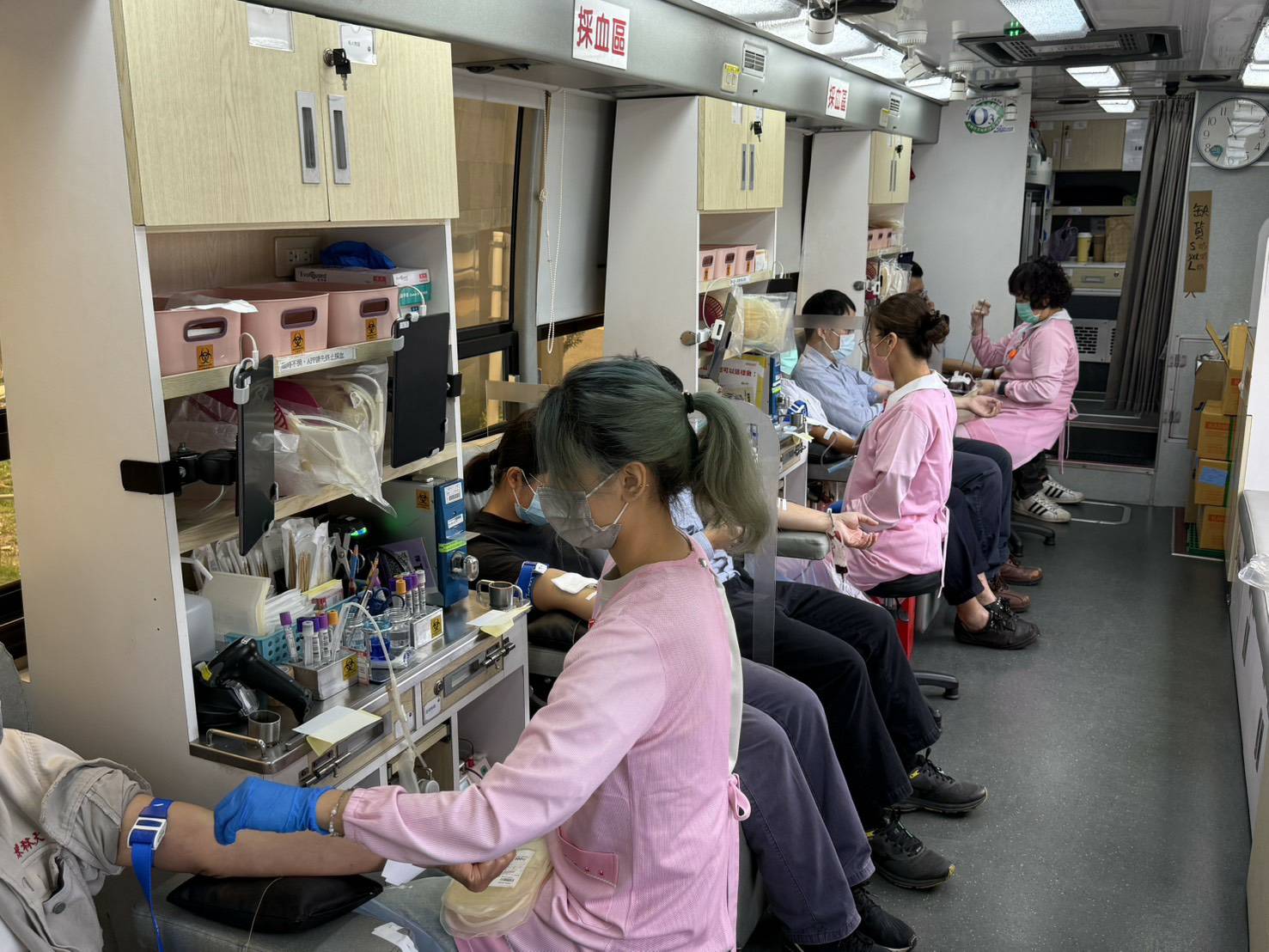 中油公司大林煉油廠 挽袖捐血，油伴您我