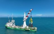 台船環海︰完成海龍離岸風場73座套管式水下基礎安裝