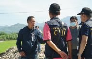 副秘書長張家興率隊查勘美濃盜採熱區 密集地毯式巡查