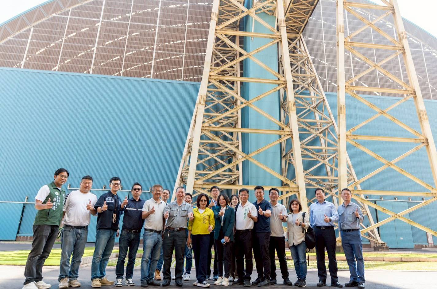 企業發展兼顧環境永續 高雄市康議長率隊考察中鋼公司