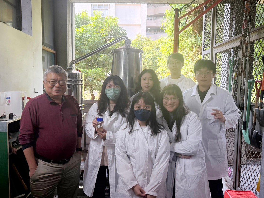 中興大學首度以能量生物學證實︰芬多精可啟動細胞能量