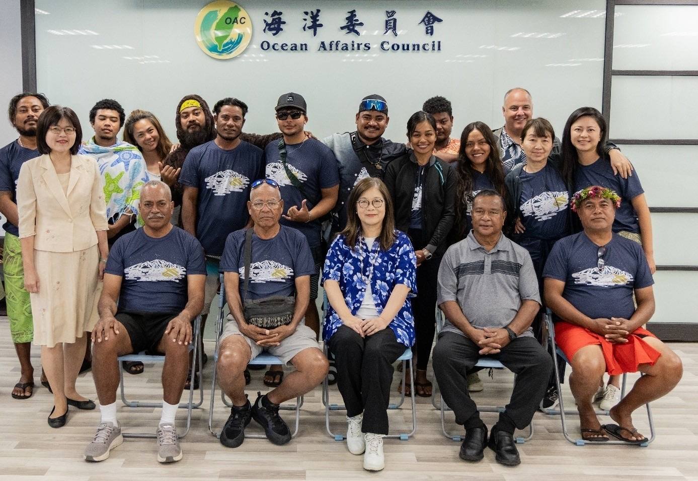 帛琉無私分享號全體船員拜會海洋委員會 管碧玲：推升太平洋南島語族傳承交流「源動力」