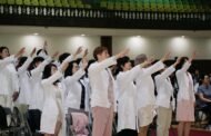 肩負守護健康使命 輔英科大保健營養系學生加袍授證