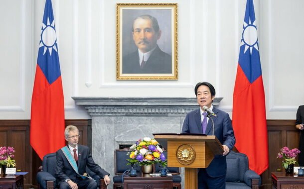 賴總統贈勳捷克參議長韋德齊 盼持續深化臺捷關係