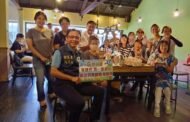 移民署高市一站邀新住民參與反賄選 體驗越南北部風味「好事花生」