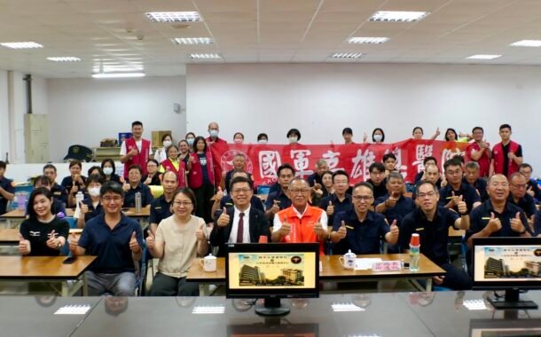 行政院南服中心攜手醫療團隊守護警察健康 推猝死預防講座及免費健檢